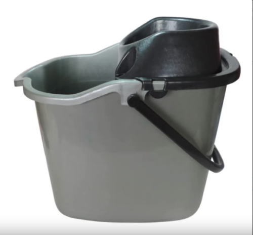 BALDE ESCURRIDOR CON RUEDA 17ltr.